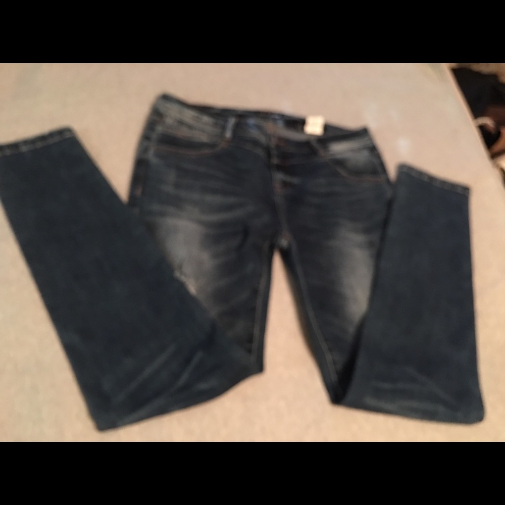 ONLY Brand Jeans Size 30 Skinny Leg Distressed